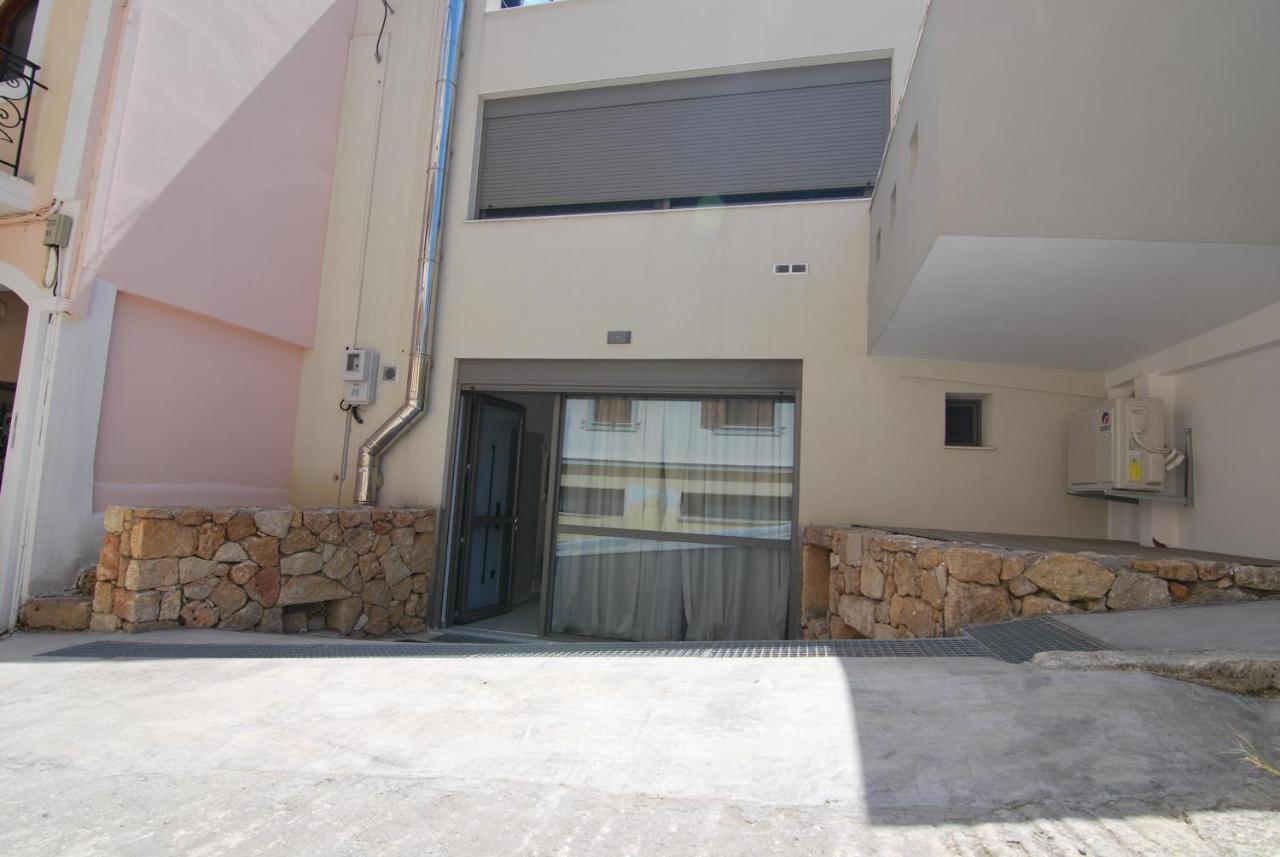 Brand new Cozy Basement Apartment Argostoli  Buitenkant foto